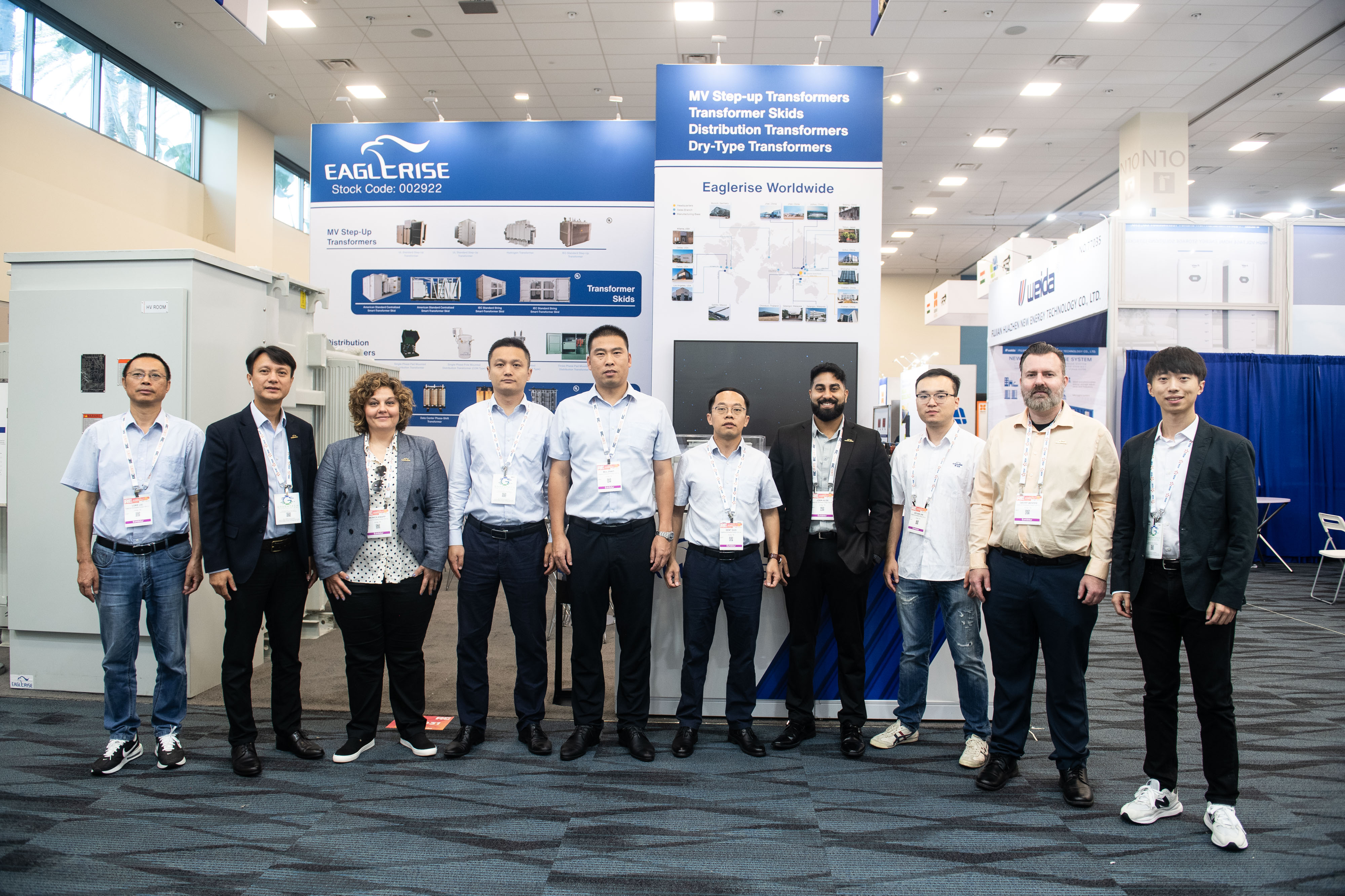 40001百老汇电子游戏亮相2024年美国RE+展