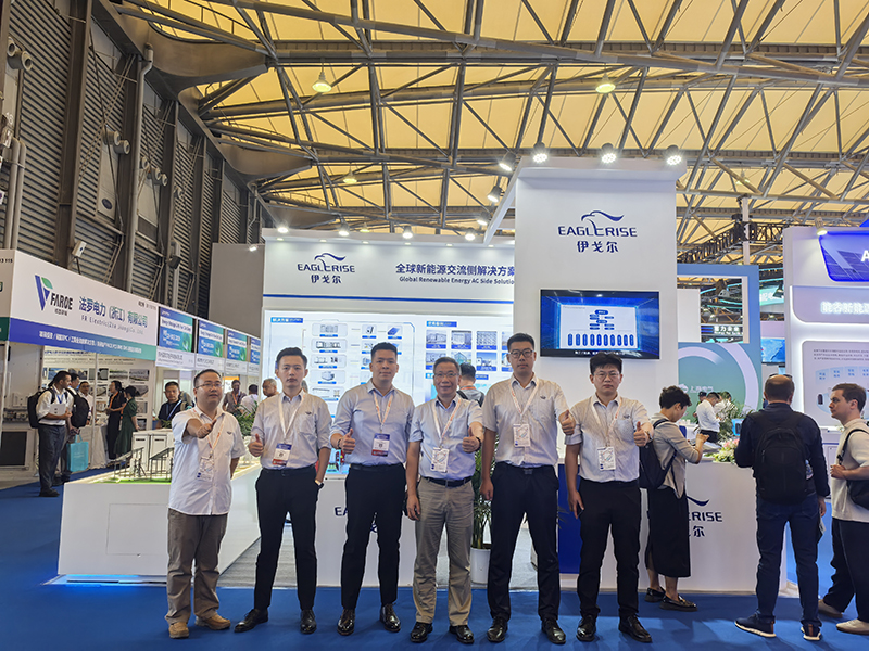 40001百老汇电子游戏亮相SNEC  2025国际储能与氢能展览会